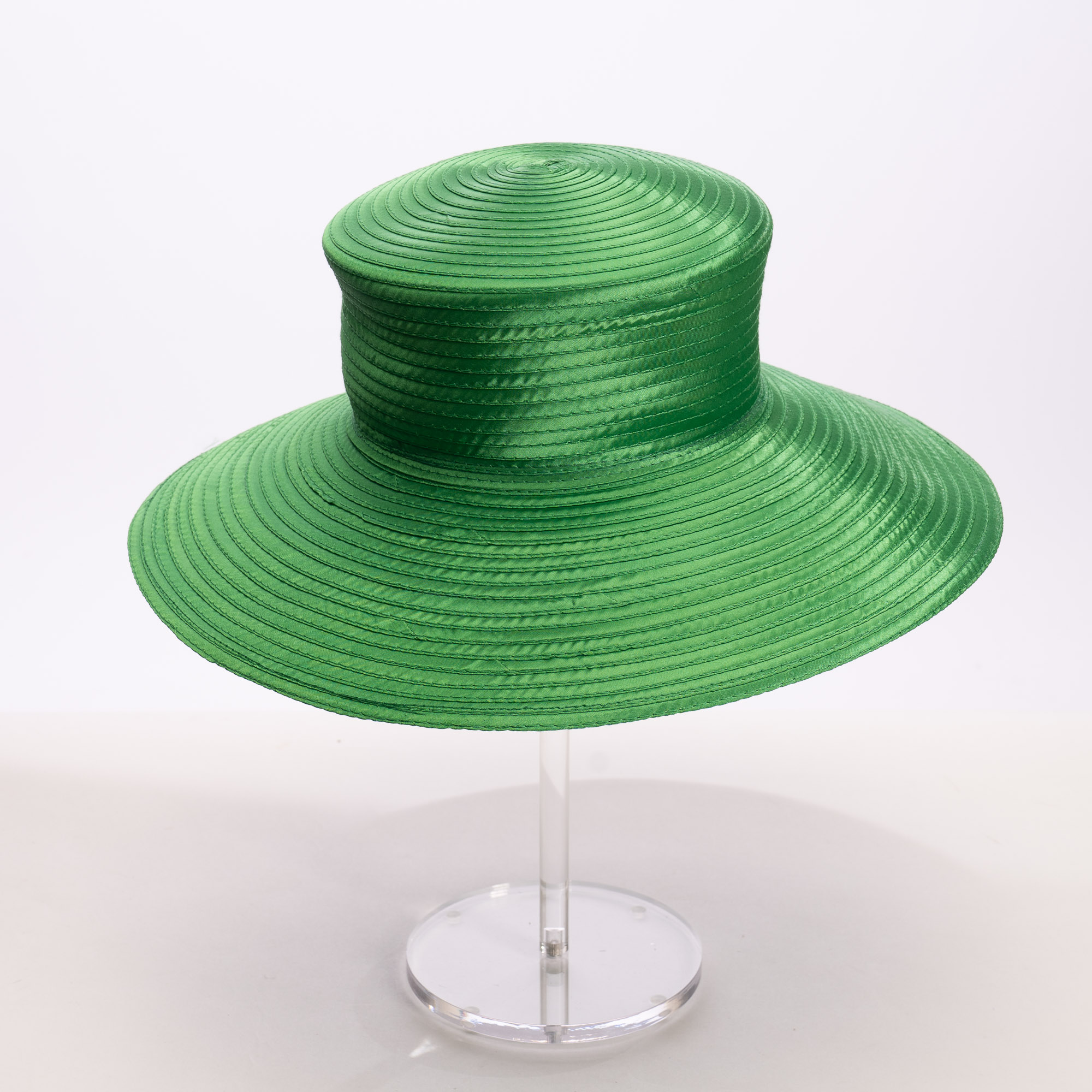 Emerald Madhatter Crown Downbrim Satin Ribbon Hat | SUN YORKOS display picture 2