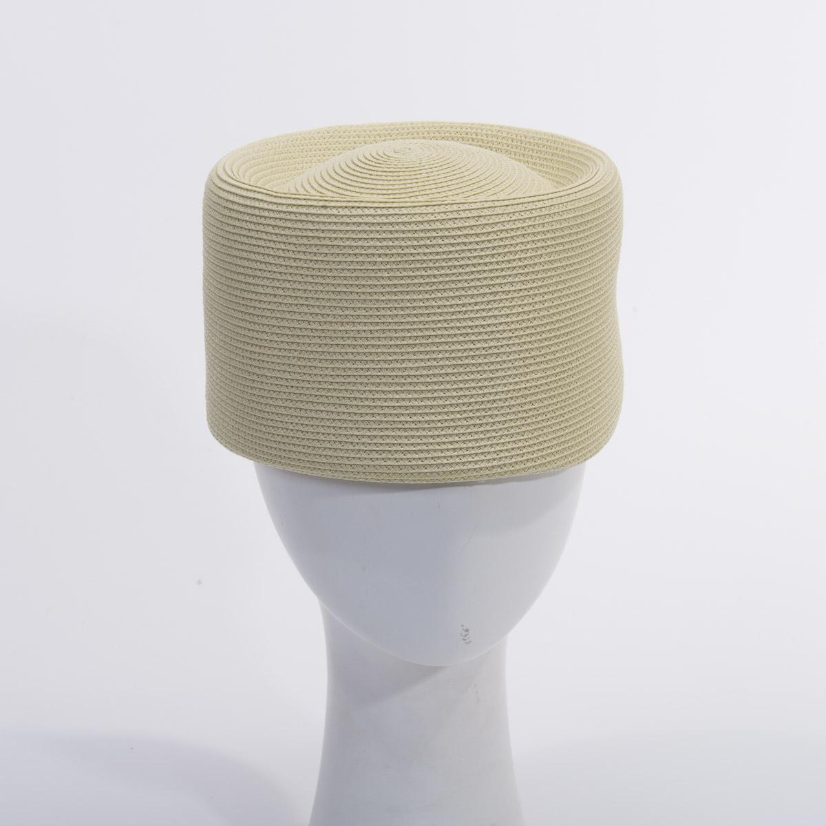 Red Blocked Untrimmed Poly Straw Pillbox Hat Base